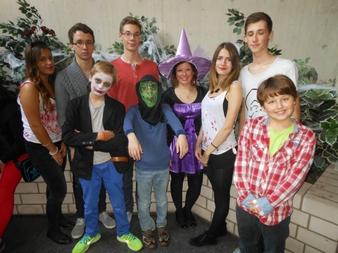 OM-Halloween3.jpg OM-Halloween3.jpg